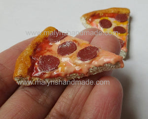 Pizza Pin - Pizza Slice Pin, Pepperoni pizza Food Jewelry,  Fake food accessories, Pin up