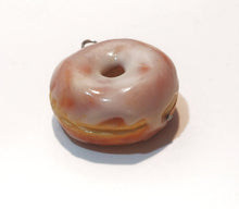 Glazed Donut Keychain - Foodie keychain - food jewelry - Donut lover Gift